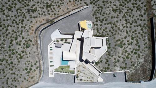 Santorini Villa | Magical Santorini Villa 3 Bedrooms Royal Solstice Retreat Private Pool & Sunset View Pyrgos