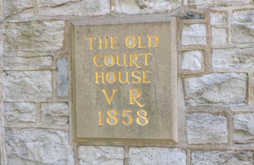 Ingleton Apartment | Magistrates Chambers