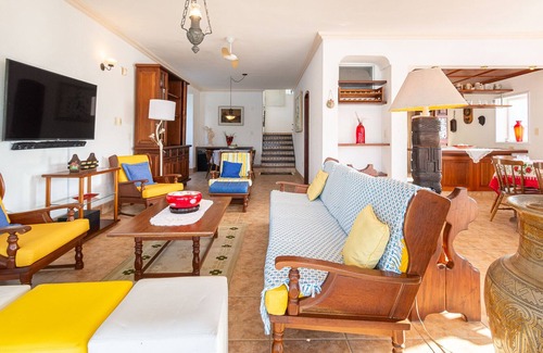 Caieira House | Magnífica Casa, com Praia Particular, em Angra