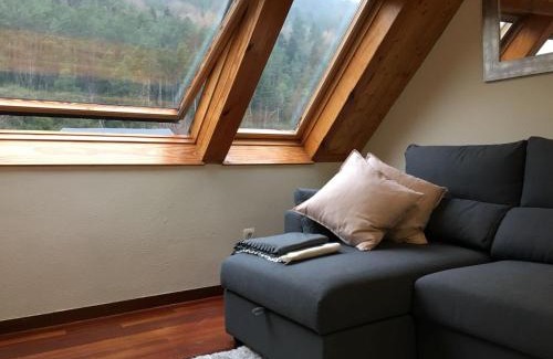 Canfranc-Estacion Apartment | Magnífico Ático Duplex con vistas a la montaña