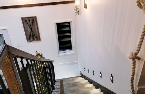 Sainte-Ann-des-Lacs Ski Chalet | Magnificent New Cottage for Rent - Near St-Sauveur