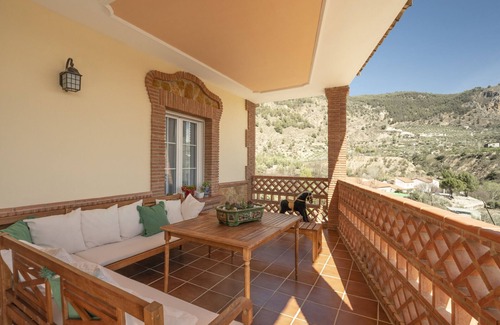 Moclin Cottage | Magnificent Andalusian villa with pool, fireplace and garden