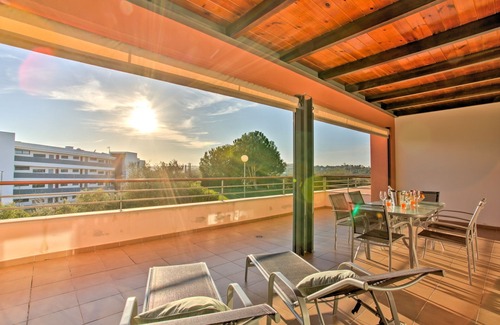 Telheiro Apartment | Magnificent apartment very close to Lagos`s Marina