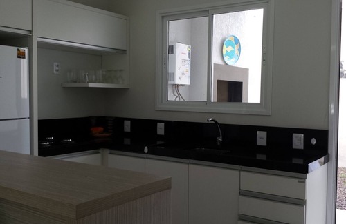 Xangri-La Apartment | Magnificent apartment with patio in condominium in central Atlantida