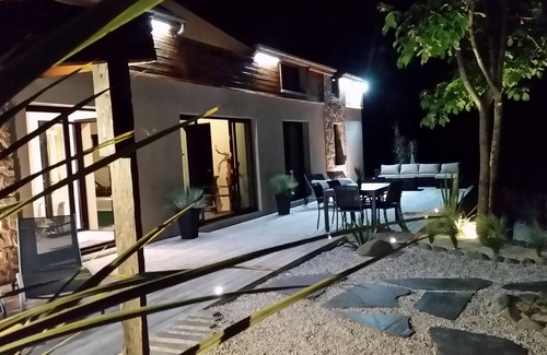 Erquy Villa | MAGNIFICENT architect-designed house with heated indoor SWIMMING POOL - Beach within walking distance