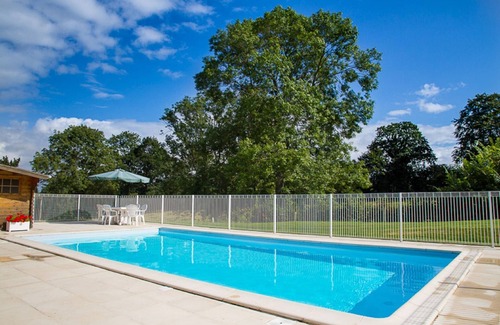 (le) Mesnil Hue House | Magnificent Country House with private heated pool, gardens & close to beaches