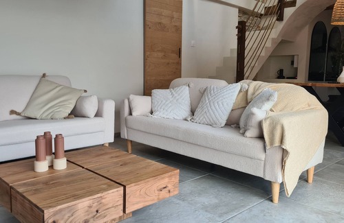 Dompierre-sur-Helpe House | Magnificent farmhouse with hot tub in vaulted cellar