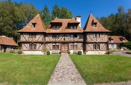 Livarot House | Magnificent estate in the heart of the Pays d'Auge, 2 h from Paris, 40 min from Deauville.