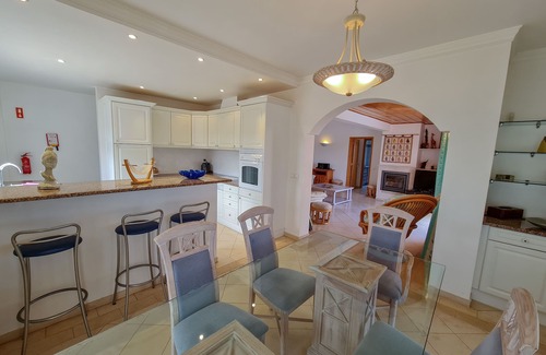 Alfarrobeira Villa | Magnificent holiday villa by the sea, private pool, 2 km to the beach