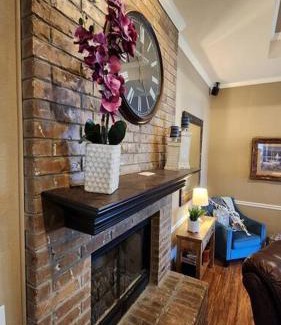 Amarillo House | Magnificent Home, Game-room, Close to Everything