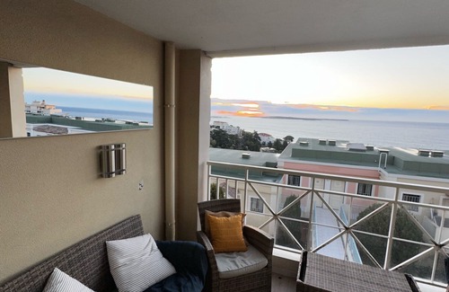 La Croix des Gardes Apartment | Magnificent sea view with swimming pool and parking