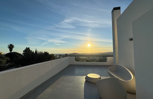 Aldeia House | Magnificent vacation home in the Algarve - fully renovated - sea view