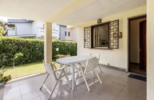 Fregenae Villa | Magnificent Villa in Fregene