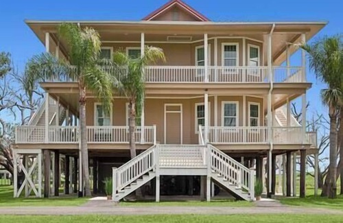 Lafitte Bed & Breakfast | Magnolia Cottage R2