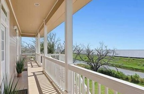 Lafitte Bed & Breakfast | Magnolia Cottage R4