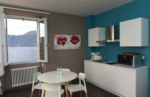 Germignaga Apartment | MAGNOLIA-In Villa On Lake