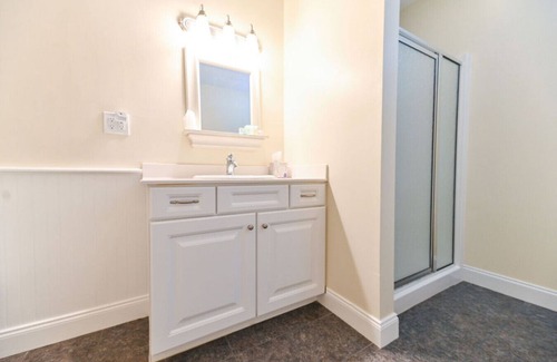 Edenton Bed & Breakfast | Magnolia Room - Granville Queen Inn, Downtown Historic Edenton