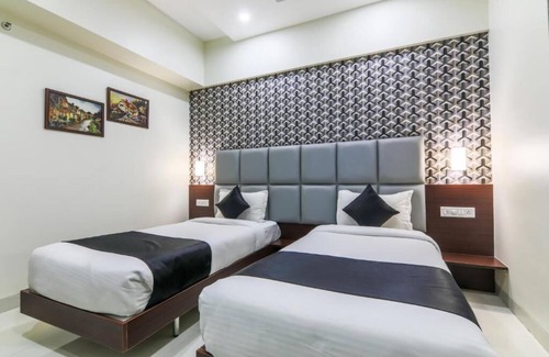 Viman Nagar Hotel | Magnus Square Business Hotel