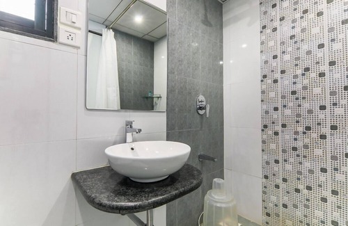 Viman Nagar Hotel | Magnus Square Business Hotel