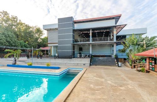 Mindoro Resort | Magsaysay Hillside Resort powered by Cocotel