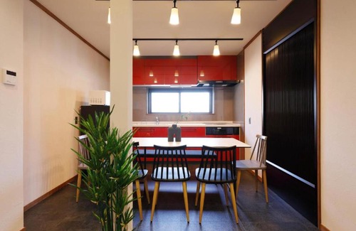 Ito Apartment | Mahana Ito