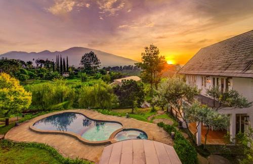 Batu Villa | Mahesa Hills 1 With Pool