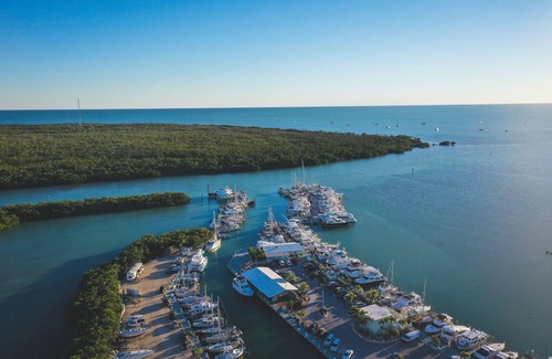 Marathon Apartment | Mahi Mahi - Studio Villa Sleeps 2 located at Safe Harbor Marathon Marina