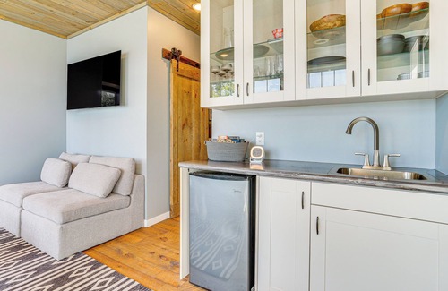 Maiden Rock Cottage | Maiden Rock Cottage w/Fire Pit & Lake Pepin Views