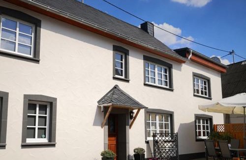 Kerben House | Maifeld-Fewo Sonnenschein