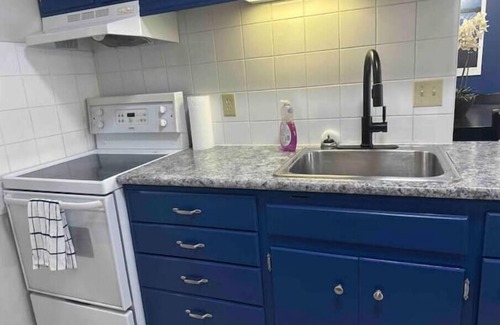 Thunder Bay Apartment | Main floor apt near airport