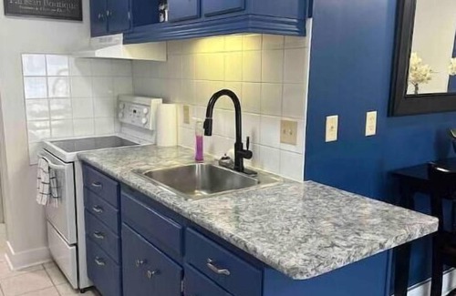 Thunder Bay Apartment | Main floor apt near airport