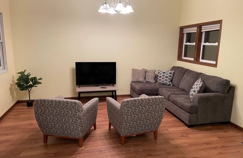Kimball House | Main Street Suite