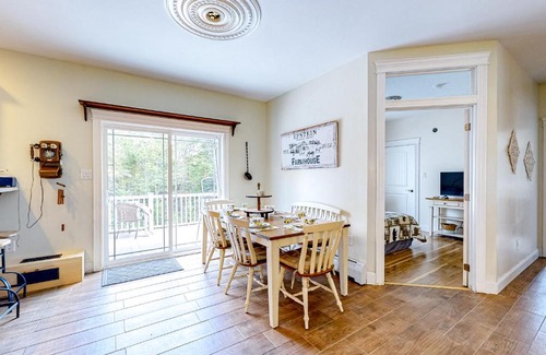 Holden House | Maine Country Getaway