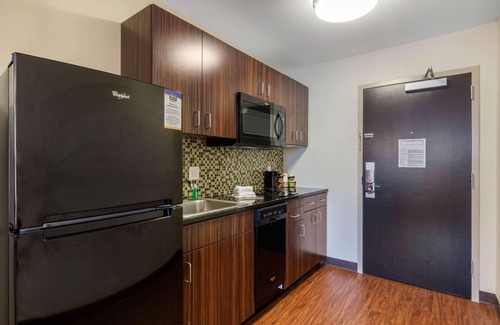 Bridgeton Hotel | MainStay Suites St Louis Airport