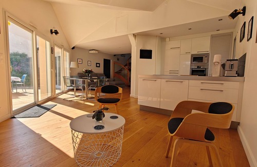 Montfort-sur-Meu House | Maison à Louer au Cœur du Pays de Brocéliande Bretagne Idéale Pour les Familles