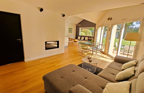 Montfort-sur-Meu House | Maison à Louer au Cœur du Pays de Brocéliande Bretagne Idéale Pour les Familles