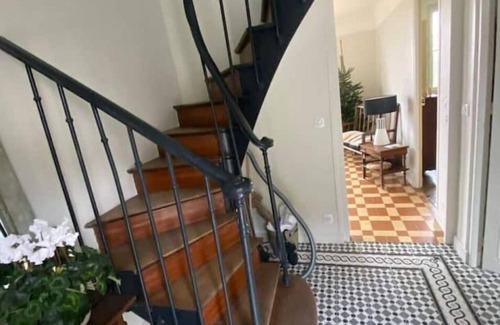 Mericourt Apartment | Maison Élégante et Sereine Avec vue Imprenable sur la Seine