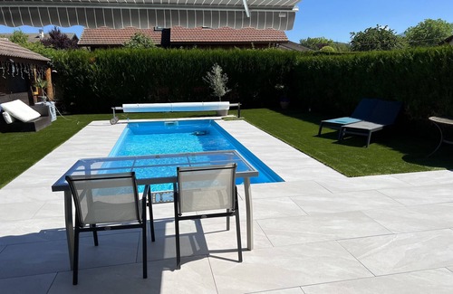 Metz-Tessy House | Maison Avec Piscine et Jaccuzzi au Calme à Deux pas D'annecy