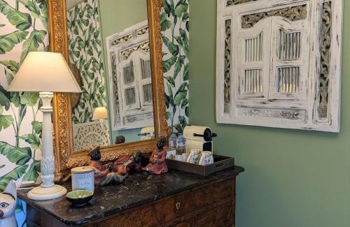 Saint-Victor-sur-Arlanc Bed & Breakfast | Maison d'hôtes rénovée avec table d'hôte dans la campagne Altiligérienne - FR-1-582-522