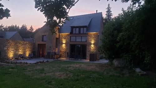 Maen-Roch House | Maison d'hôte avec sauna et jacuzzi à la campagne