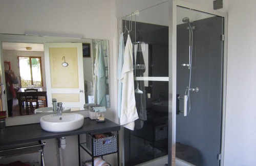 Cressensac Cottage | Maison de Campagne au Cœur de la Verdure Lotoise