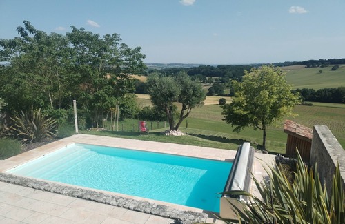 Saint-Mezard House | Maison de Campagne Familiale Dans le Nord du Gers