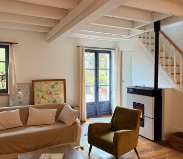 Etrembieres House | Maison de charme près de Genève, vue et terrasse - idéal familles!