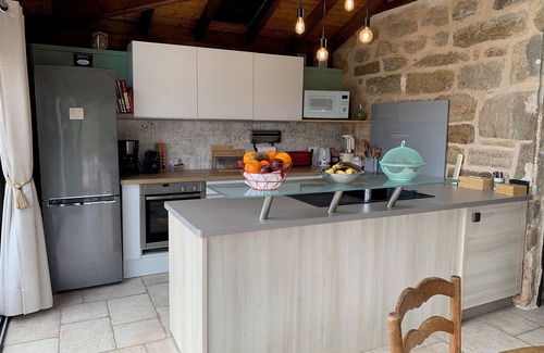 Curemonte Cottage | Maison de Charme* with swimming pool and spectacular view