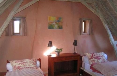 Saint-Pierre-du-Lorouer House | Maison de charme en forêt de Bercé - 4 chambres, terrasse, ping-pong, proche Le Mans - FR-1-410-164