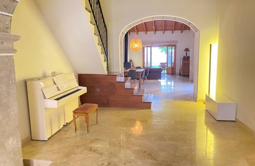 Binissalem House | Maison de Village au Centre de Majorque Idéale Pour Découvrir L'île en Famille
