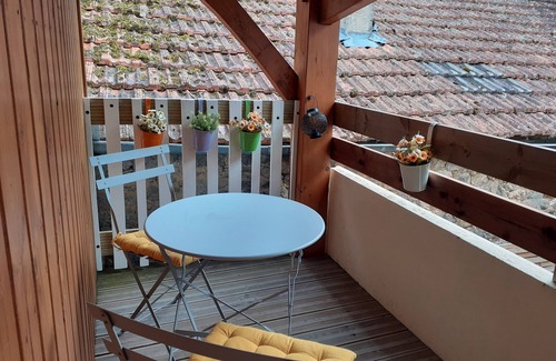 Saint-Cyprien House | Maison de Ville Idéalement Située au Calme
