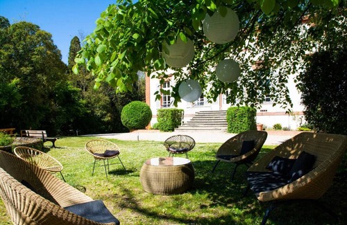 Quint-Fonsegrives Villa | Maison du Parc · Family country home with pool