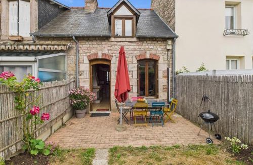 Erquy House | Maison en pierre avec jardin pour 4 personnes