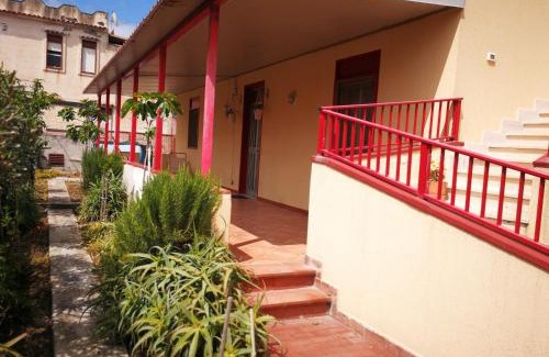Agnone Bagni Apartment | Maison Etoile de Mer